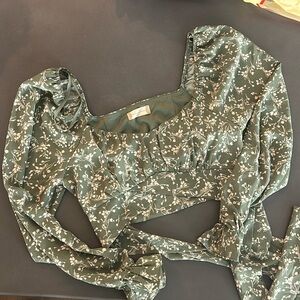 Floral dressy crop top by Alter’d Stare